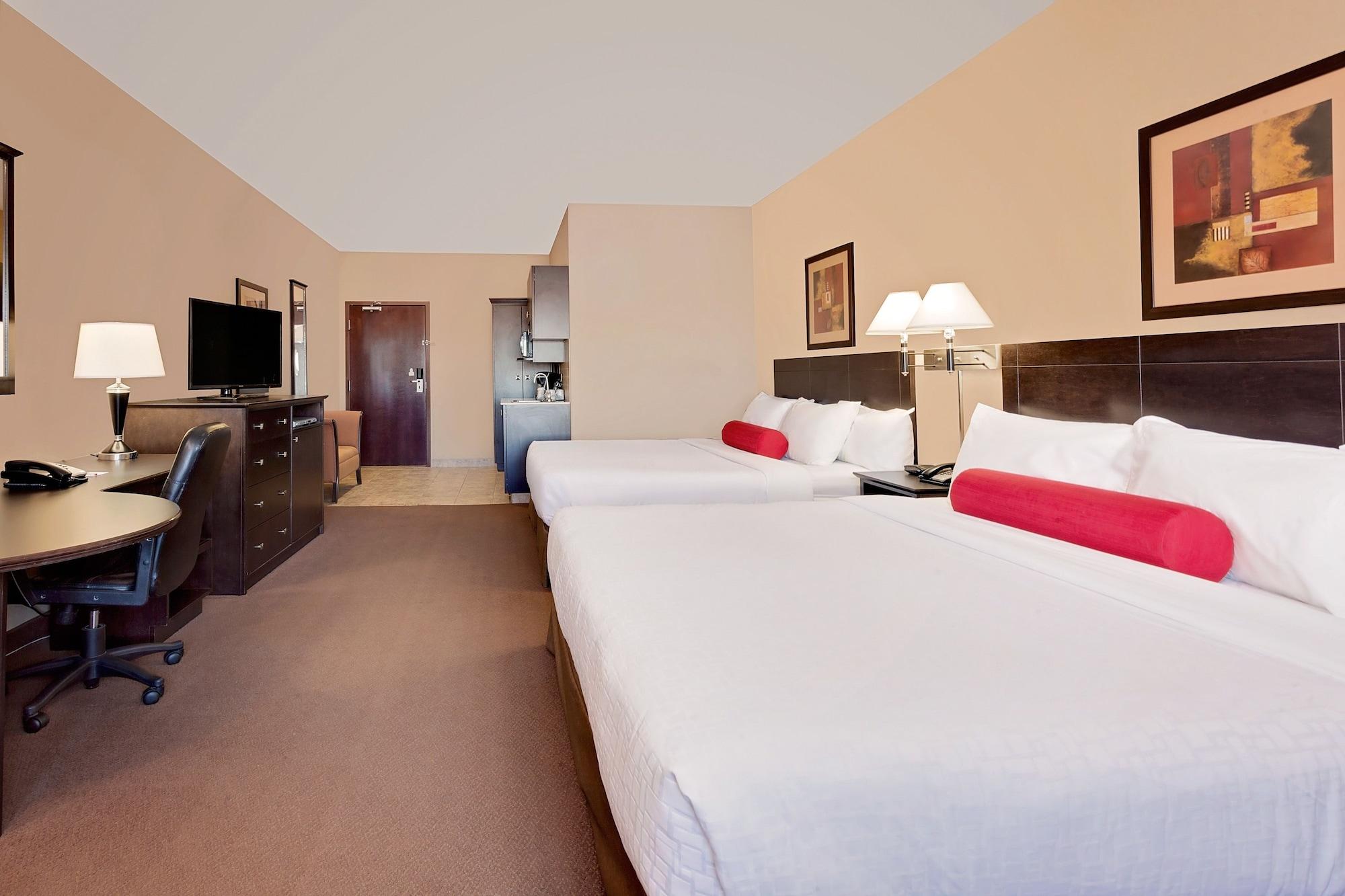 Hotel Ramada By Wyndham Camrose Zewnętrze zdjęcie